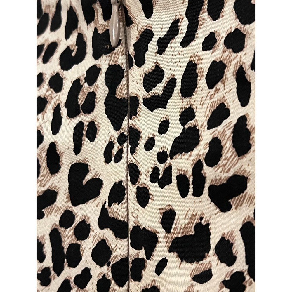 Fredrick’s of Hollywood cheetah pencil skirt size large